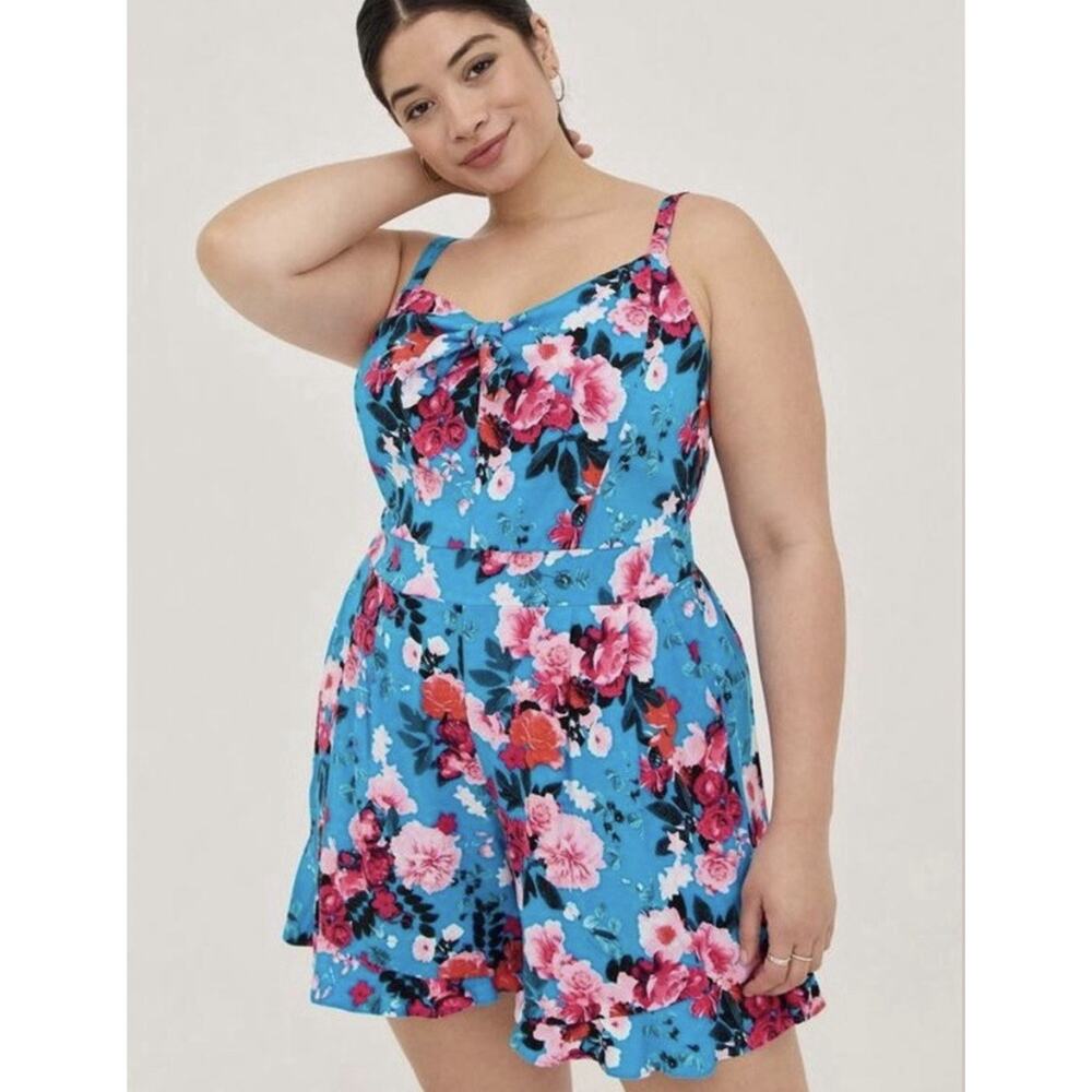 Torrid Chablis Tie Front Floral Blue Summer Romper Plus Size 3
